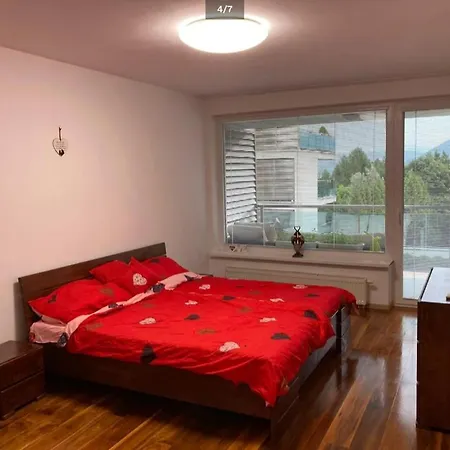 Kludny Blizko Centra Apartmán *