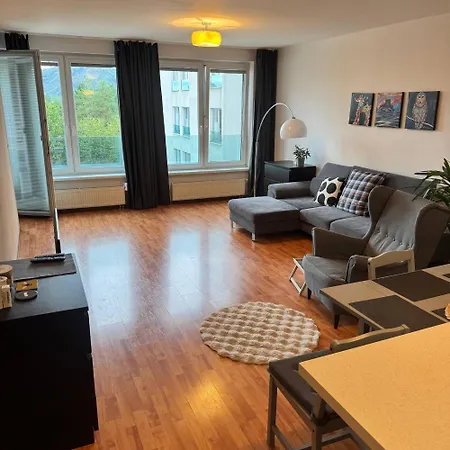 Kludny Blizko Centra Apartmán *